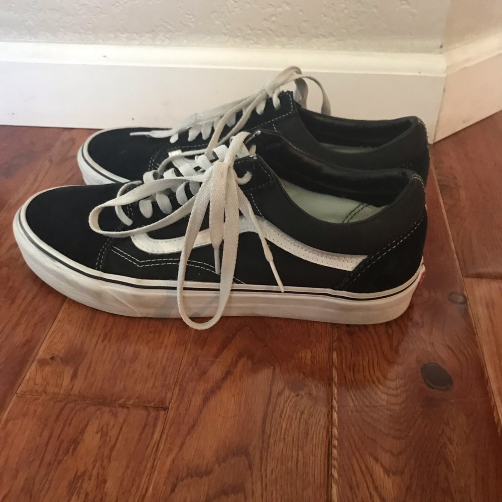 Old skool black vans